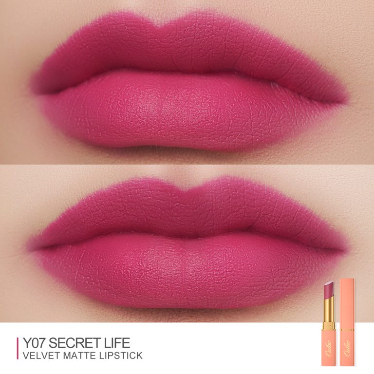 05 Y07 Secret Life-04 Showcase